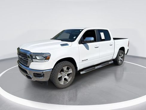 Used 2023 RAM 1500 Laramie AWD/4WD image 1