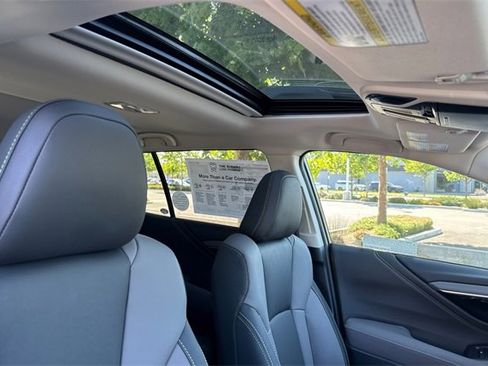 Used 2025 Subaru Outback Onyx Edition XT image 14