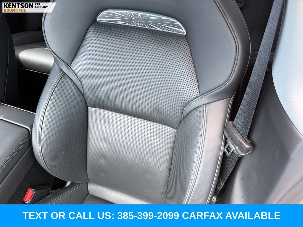 Used 2025 Tesla Model 3 Performance AWD/4WD image 28