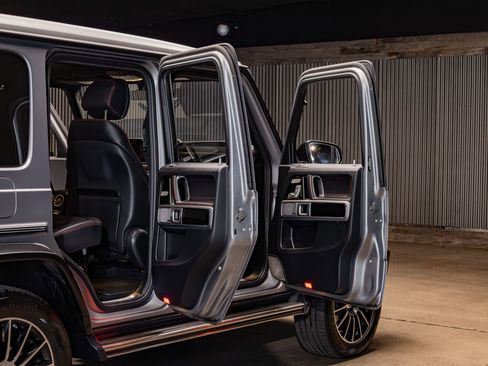 Used 2022 Mercedes-Benz G 550 image 25