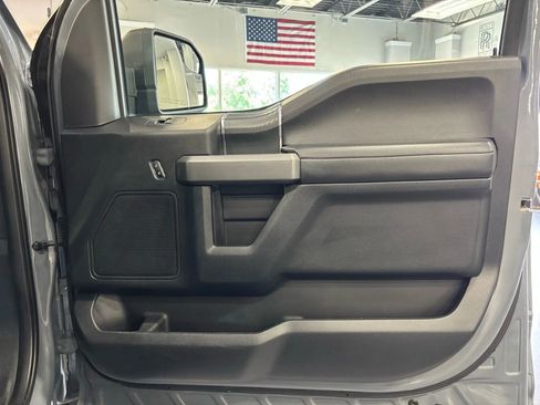 Used 2019 Ford F150 XLT w/ Equipment Group 302A Luxury image 36