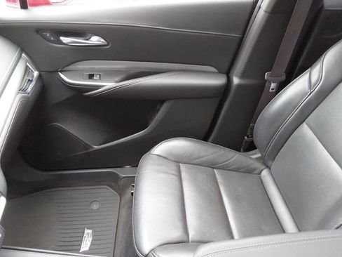 Used 2019 Cadillac XT4 Premium Luxury w/ Enhanced Visibility Package image 15