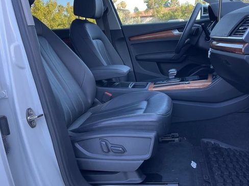 Used 2022 Audi Q5 2.0T Premium Plus w/ Premium Plus Package AWD/4WD image 7