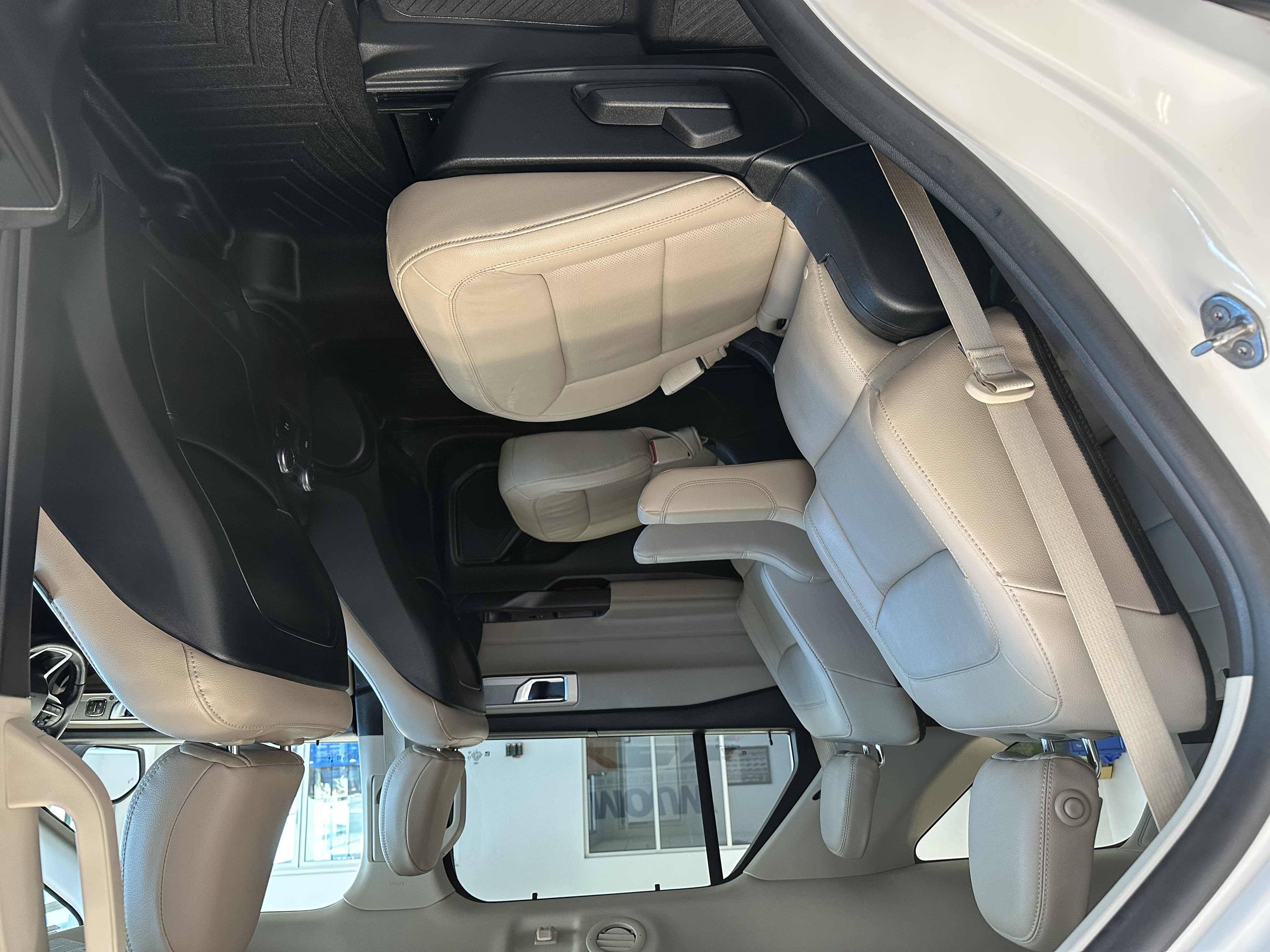 Used 2020 Ford Explorer Limited AWD/4WD image 14