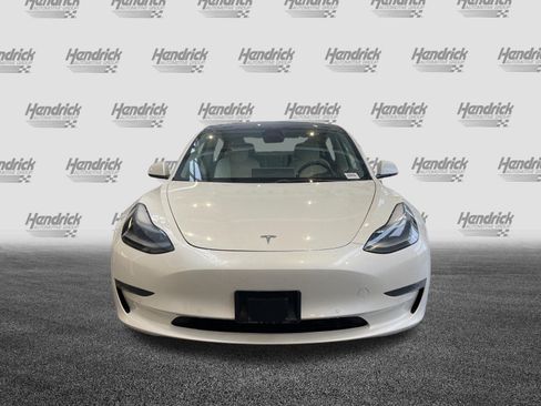 Used 2022 Tesla Model 3 Long Range AWD/4WD image 3