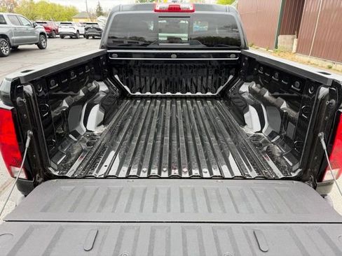 New 2026 Chevrolet Colorado W/T w/ WT Custom Package AWD/4WD image 13