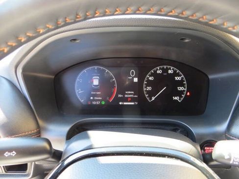 Used 2025 Honda HR-V Sport image 30