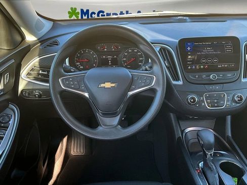 Used 2024 Chevrolet Malibu LT image 8