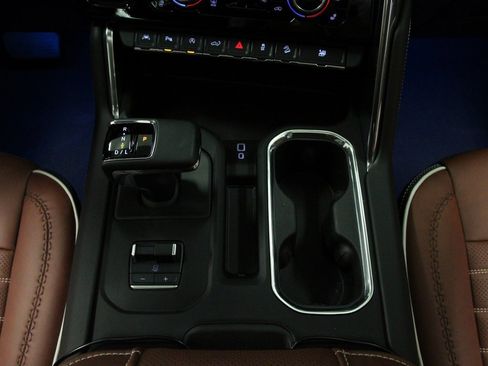 Used 2024 GMC Sierra 1500 Denali Ultimate image 18