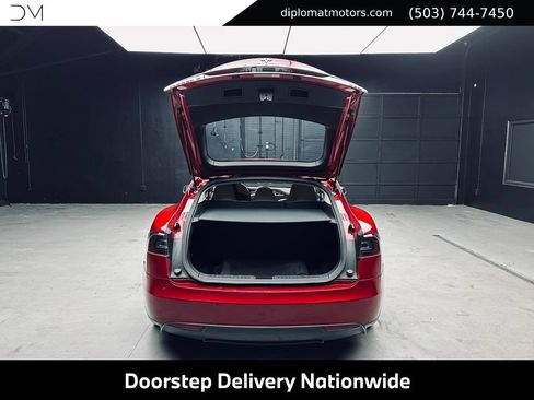Used 2016 Tesla Model S 70D AWD/4WD image 39