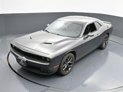 Used 2023 Dodge Challenger SXT w/ Blacktop Package image 30