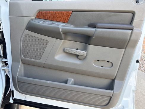 Used 2006 Dodge Ram 2500 Truck SLT w/ Quad Cab Big Horn Value Group image 20