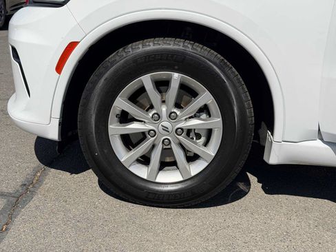 Used 2025 Dodge Durango GT RWD image 35