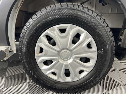 Used 2025 Ford Transit 250 Low Roof w/ Exterior Upgrade Package RWD image 12