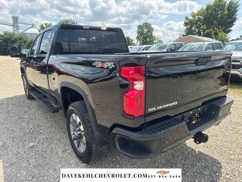Used 2024 Chevrolet Silverado 2500 Custom w/ Custom Value Package AWD/4WD image 3