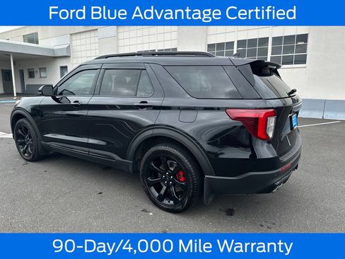 Used 2024 Ford Explorer ST w/ Technology Package AWD/4WD image 5