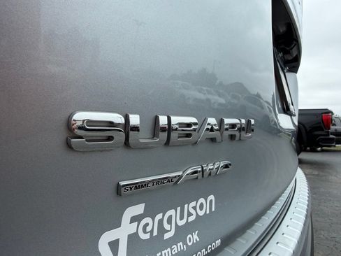 Used 2021 Subaru Ascent Limited AWD/4WD image 9