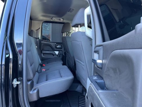 Used 2018 Chevrolet Silverado 1500 LT w/ Redline Edition AWD/4WD image 15
