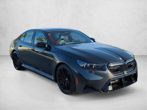 New 2026 BMW M5 w/ Executive Package AWD/4WD image 7