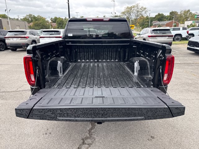 New 2026 GMC Sierra 1500 SLT w/ SLT Convenience Package AWD/4WD image 9