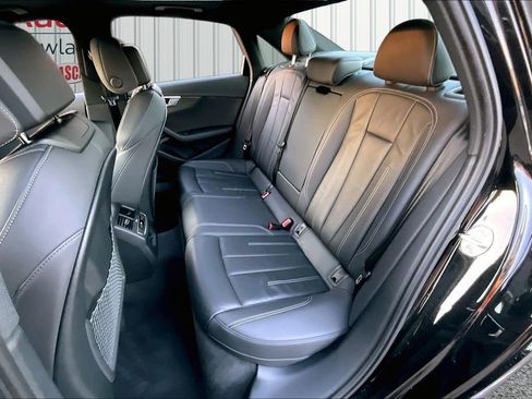 Used 2023 Audi A4 2.0T Premium w/ Convenience Package image 22