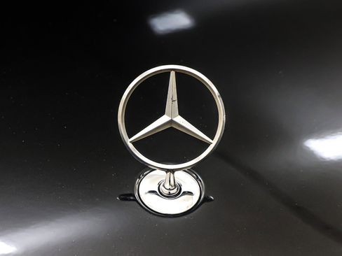 Certified 2023 Mercedes-Benz S 580 4MATIC Sedan image 15