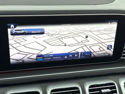 New 2026 Mercedes-Benz GLS 580 4MATIC image 30