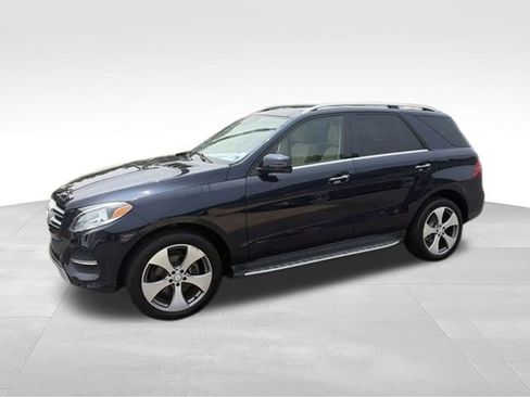Used 2017 Mercedes-Benz GLE 350 4MATIC image 37