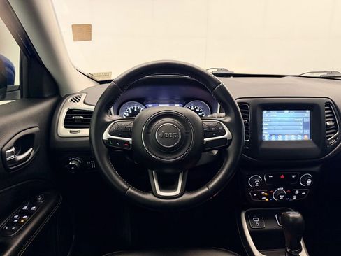 Used 2021 Jeep Compass Latitude w/ Convenience Group image 23