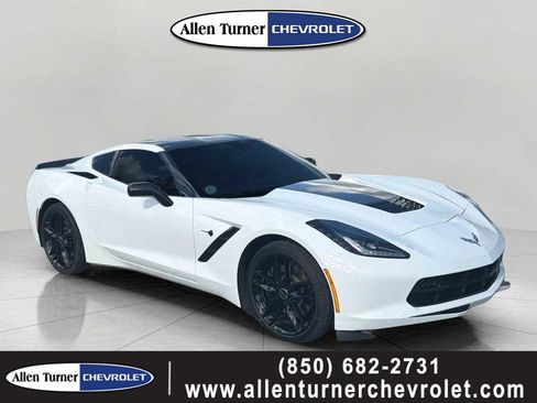 Used 2015 Chevrolet Corvette Stingray Coupe w/ 2LT Preferred Equipment Group image 1