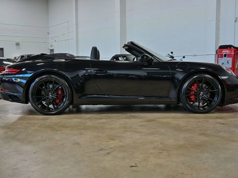 Used 2017 Porsche 911 Carrera image 14