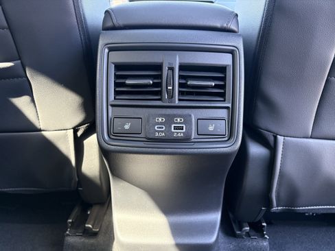 New 2026 Subaru Outback Touring XT AWD/4WD image 33