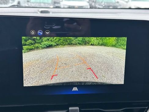 Used 2026 Chevrolet Equinox LT w/ LPO, Floor Liner Package AWD/4WD image 31