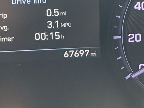 Used 2018 Genesis G80 3.8 RWD image 22