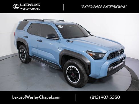 Used 2025 Toyota 4Runner TRD Off-Road AWD/4WD image 2