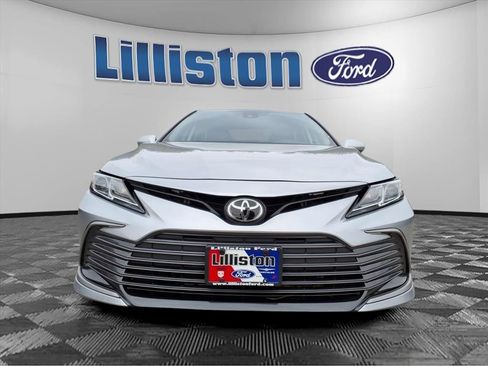 Used 2024 Toyota Camry LE image 2