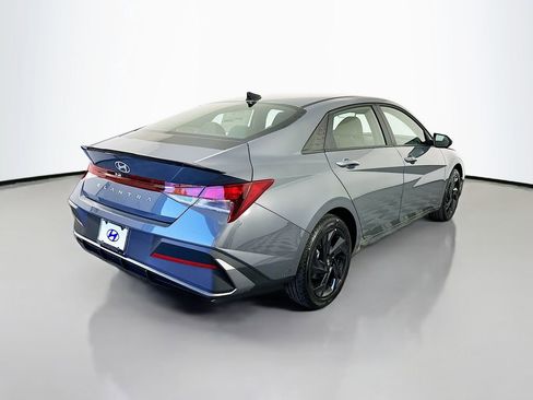 New 2026 Hyundai Elantra Sport image 5