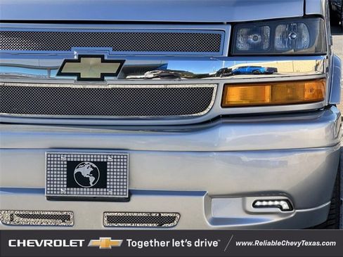 New 2025 Chevrolet Express 2500 Extended w/ Driver Convenience Package image 8