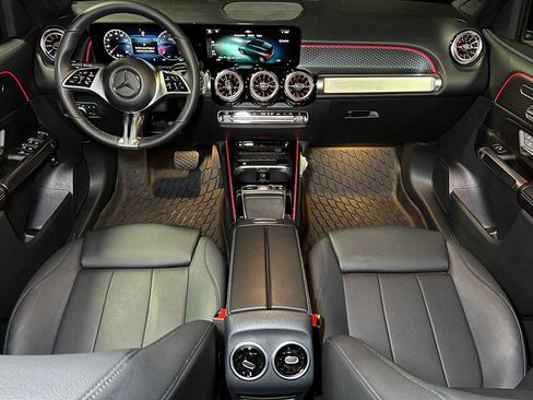 Certified 2025 Mercedes-Benz GLB 250 4MATIC image 40