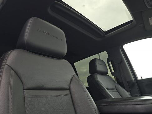 Used 2020 GMC Sierra 3500 Denali image 16