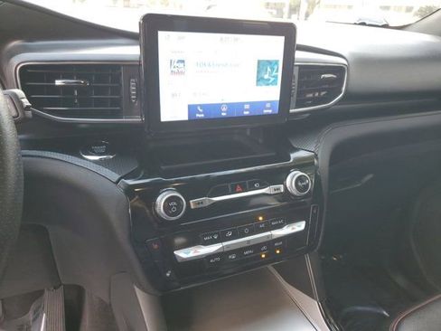 Certified 2023 Ford Explorer ST-Line w/ Class IV Trailer Tow Package image 26