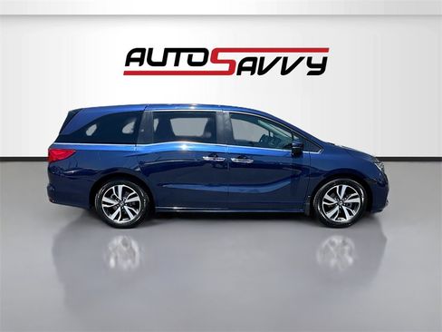 Used 2023 Honda Odyssey Touring image 8