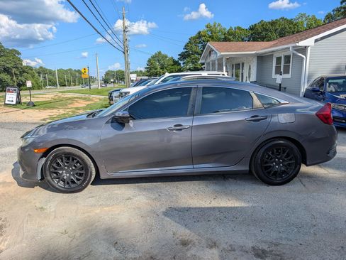 Used 2018 Honda Civic LX image 3