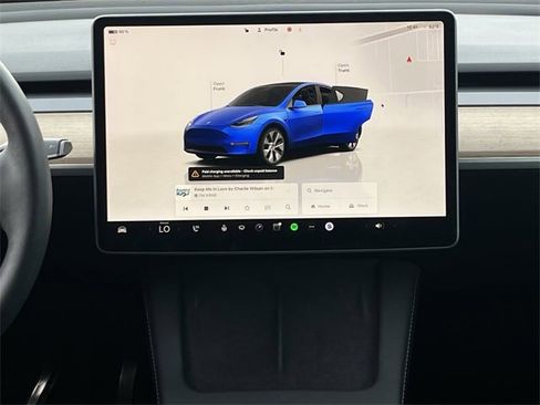 Used 2023 Tesla Model Y Long Range image 16