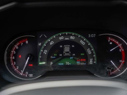 Used 2023 Toyota RAV4 XLE w/ Convenience Package image 23