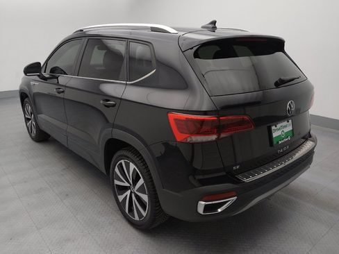 Used 2023 Volkswagen Taos SE FWD image 5