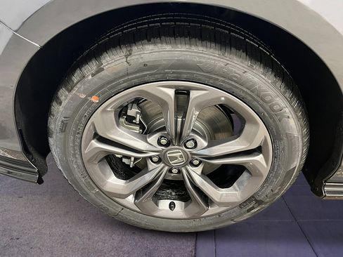 New 2026 Honda Accord EX-L image 11