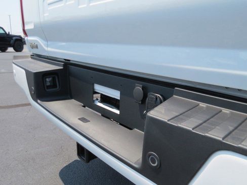 New 2024 Ford F150 Platinum w/ Equipment Group 702A High image 17