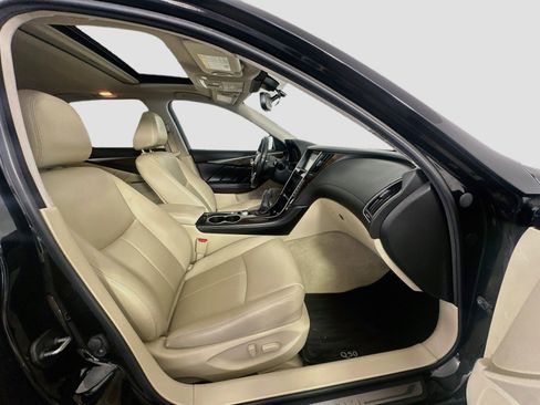 Used 2019 INFINITI Q50 Luxe w/ Essential Package (3.0T Luxe) RWD image 30