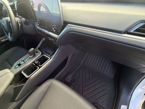 Used 2026 Lexus TX 350 AWD w/ Technology Package image 35